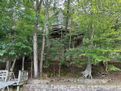 Lake Home Off Market in Savannah, Tennessee