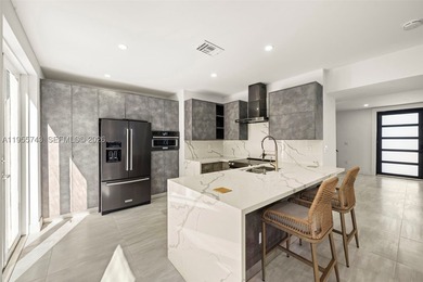 Experience Miami Beach from this remodeled home located few - photo 11
