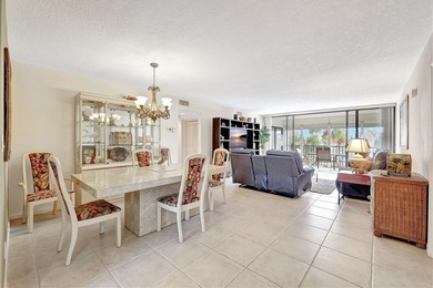 Beautiful 3 bedroom 2 bath furnished ''Catamaran I '' condo at - photo 12