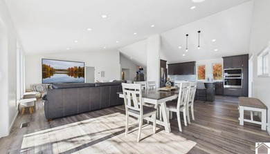 Spectacular views. Prime marina location. Investor-ready - photo 18
