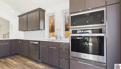 Spectacular views. Prime marina location. Investor-ready - photo 19