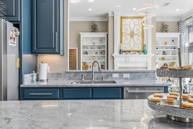Extensive updates throughout: new lighting, granite countertops - photo 21