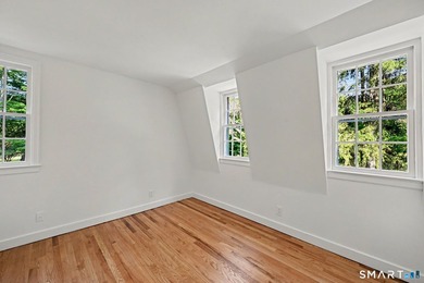 Revive a bygone era in this enchanting circa 1924 estate - photo 21