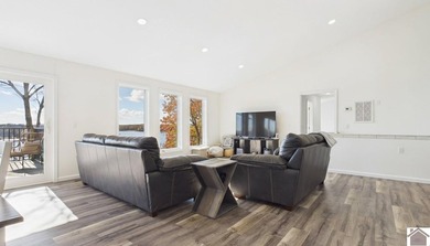 Spectacular views. Prime marina location. Investor-ready - photo 21
