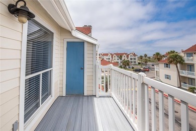 Charming and super clean 1-bedroom, 3rd-floor condo at Beach - photo 23