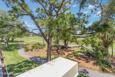 Enjoy views of the 16th & 17th holes of the exclusive Suntree - photo 23