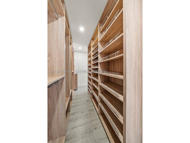 Experience Miami Beach from this remodeled home located few - photo 24