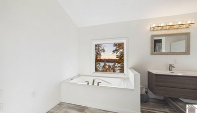 Spectacular views. Prime marina location. Investor-ready - photo 25