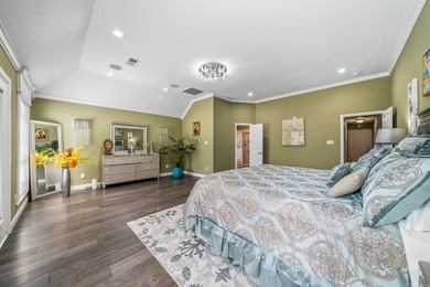 Extensive updates throughout: new lighting, granite countertops - photo 27