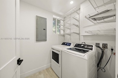 Experience Miami Beach from this remodeled home located few - photo 31