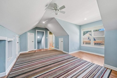 Extensive updates throughout: new lighting, granite countertops - photo 41
