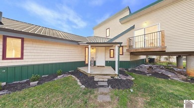 Spectacular views. Prime marina location. Investor-ready - photo 50