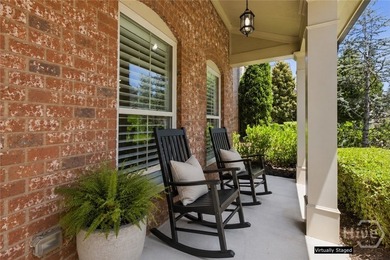 Welcome to the courtyard at Rowan Oak, a luxury gated community - photo 3