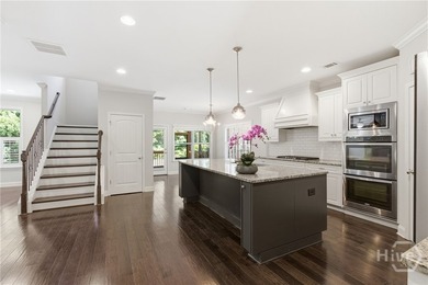 Welcome to the courtyard at Rowan Oak, a luxury gated community - photo 8