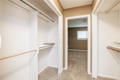 SPACIOUS 2,700+ SQFT HOME ON OVERSIZED LOT WITH LARGE DRIVEWAY - photo 25