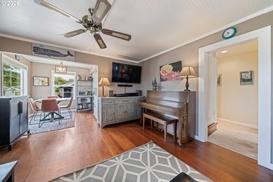 Coastal Charm in the Heart of Rockaway Beach! Welcome to your - photo 10