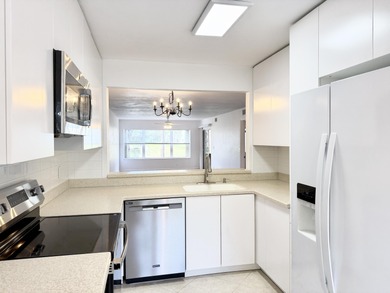 (private lake, pond, coastal) Condo For Sale in Lake Worth Florida