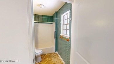 NEW TO THE MARKET! This fantastic home in coveted Pecan Park - photo 14