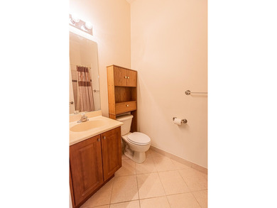 Beautiful 4/3/2 Key West style home in the gated Magnolia Lakes - photo 17
