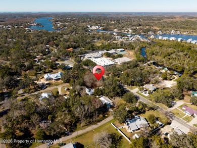 Riverworks Property is a rare and unique Old Homosassa compound - photo 4