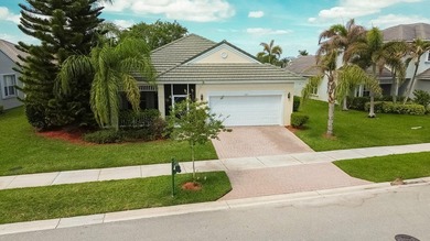 Beautiful 4/3/2 Key West style home in the gated Magnolia Lakes - photo 26