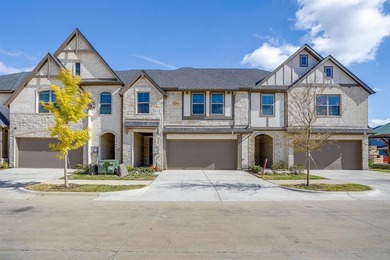 (private lake, pond, coastal) Townhome/Townhouse For Sale in Mansfield Texas