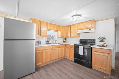 Recently revamped and situated on approximately half an acre - photo 13