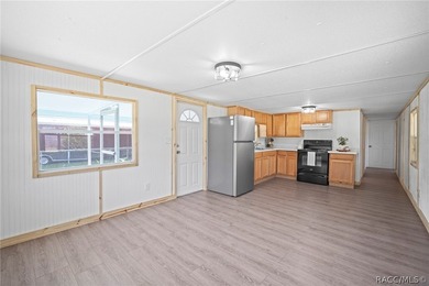 Recently revamped and situated on approximately half an acre - photo 14