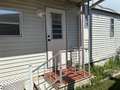 Welcome to sunshine, mobile home park, a 55+ community - photo 22
