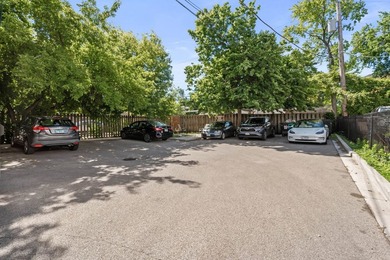 Beautiful East Rogers Park Brick 6 Unit investment opportunity - photo 36