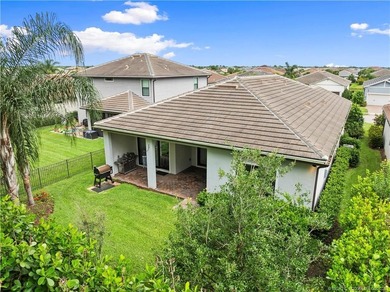 Exceptional quality and designer finishes define this stunning - photo 37