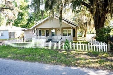 Investor Special in Garden City! This 2-bedroom, 1-bath home - photo 1