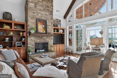 Enjoy breathtaking lake views and front-row spectacular holiday - photo 17