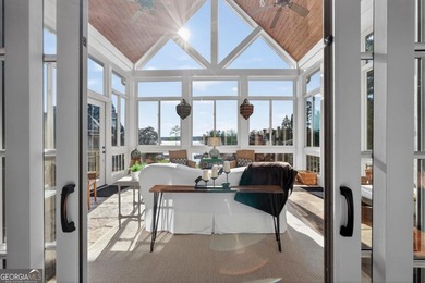 Enjoy breathtaking lake views and front-row spectacular holiday - photo 19