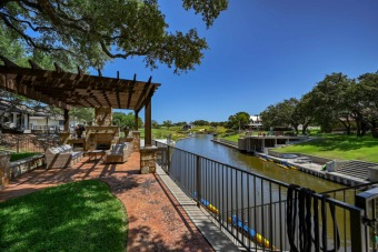 Lake LBJ Home Sale Pending in Kingsland Texas
