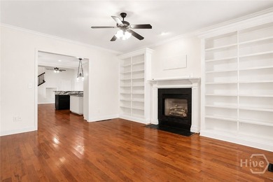Brand new paint throughout the entire home!! Tucked away on a - photo 9