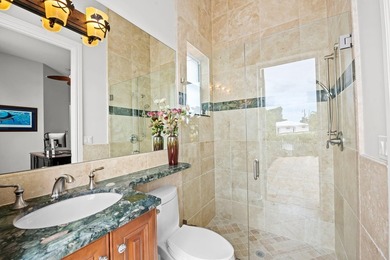 Stunning deep-water point-lot estate in exclusive Harbor Village - photo 27