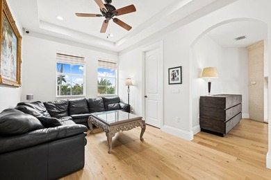 Stunning deep-water point-lot estate in exclusive Harbor Village - photo 32