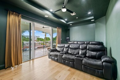 Stunning deep-water point-lot estate in exclusive Harbor Village - photo 36