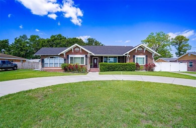 Lake Howard Home For Sale in Winter Haven Florida