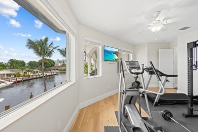 Stunning deep-water point-lot estate in exclusive Harbor Village - photo 47