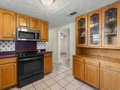 MOTIVATED SELLER..... AND SOME RECENT UPGRADES AND IMPROVEMENTS! - photo 11