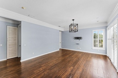 Motivated seller, bring all offers. Welcome to this beautifully - photo 16