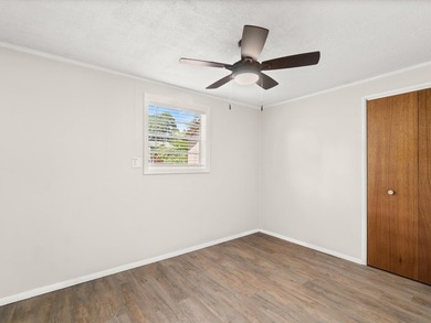 MOTIVATED SELLER..... AND SOME RECENT UPGRADES AND IMPROVEMENTS! - photo 17