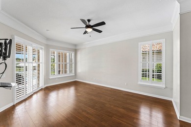 Motivated seller, bring all offers. Welcome to this beautifully - photo 18