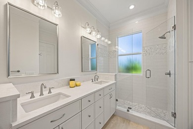 Coastal charm meets modern luxury in this exceptional 4bd, 4ba - photo 22