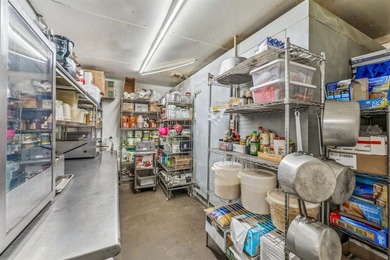 Turnkey Bar & Restaurant, Prime Location Near Lake Whitney! Own - photo 34