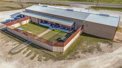 Turnkey Bar & Restaurant, Prime Location Near Lake Whitney! Own - photo 39