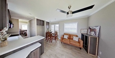 Step into the brand-new Catalina model, a thoughtfully designed - photo 3