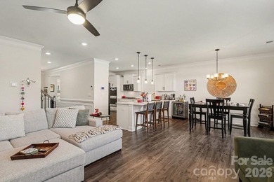 PRICE REDUCTION AND RATE BUY DOWN !!!!This better than new - photo 7